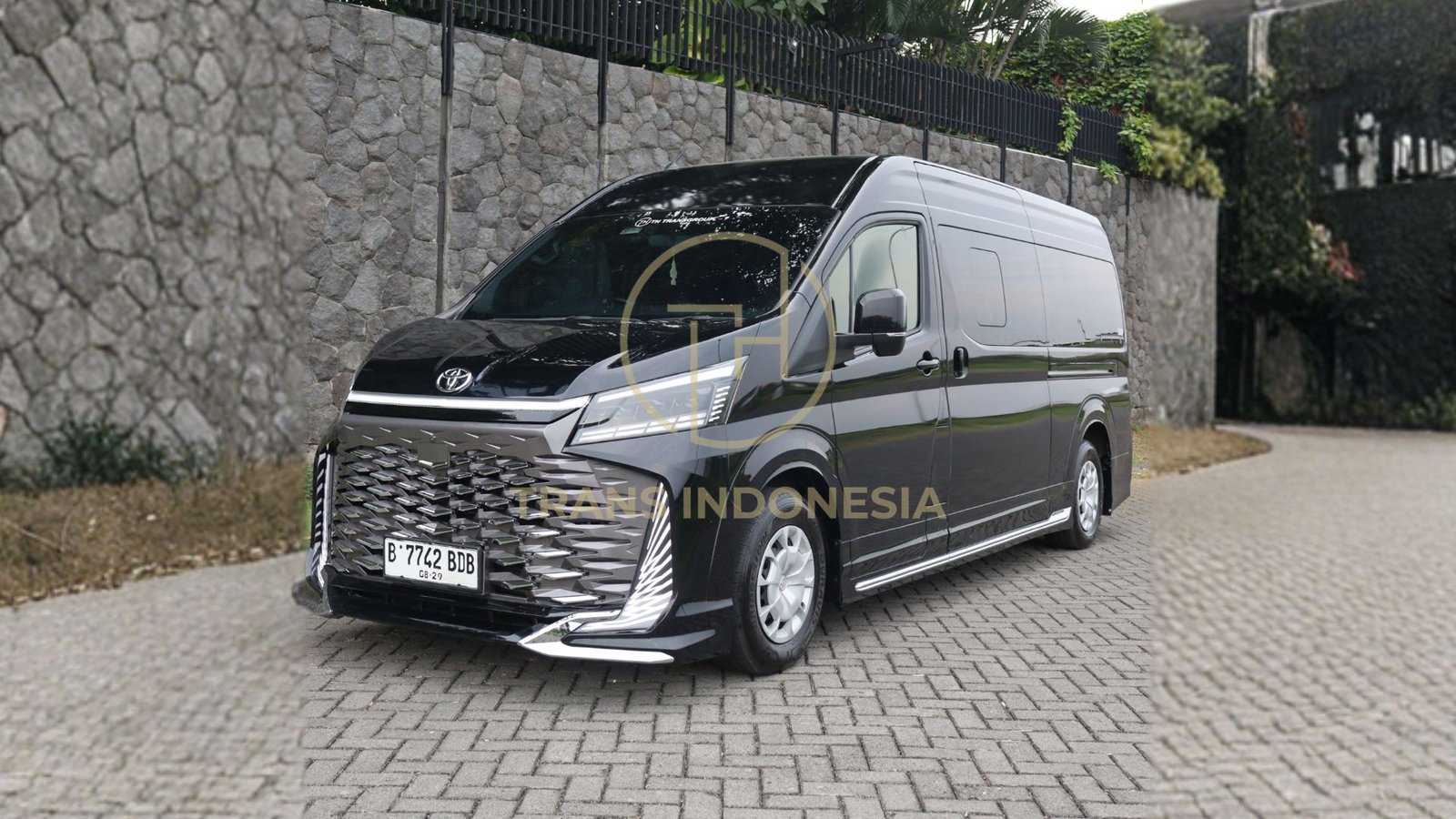 HIACE Eksekutif