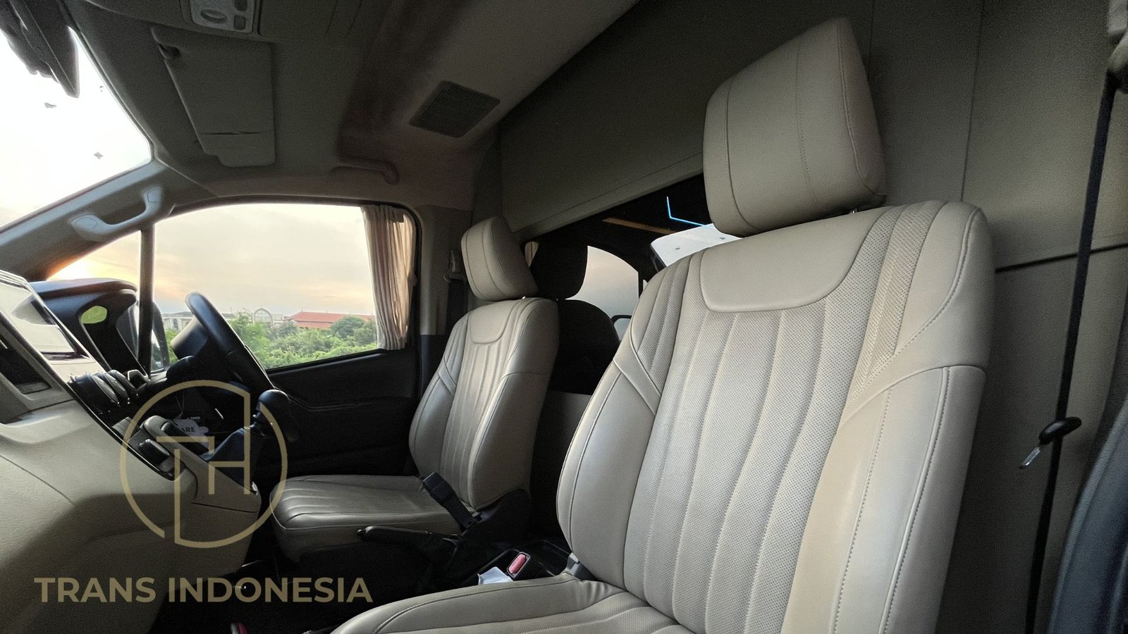 HIACE 1 President